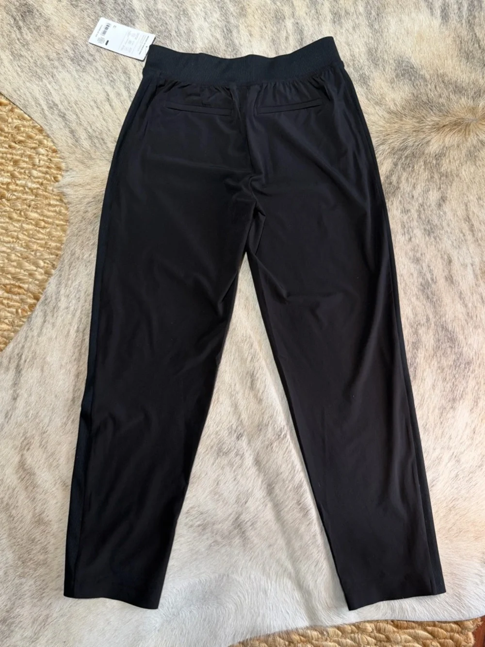 Athleta Brooklyn Ankle Pant NWT Black Size 2 Featherweight Stretch Travel Pant - Picture 6 of 7